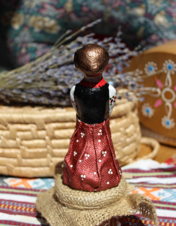 Decorative Figurine – Lesya Ukrainka - Image 3