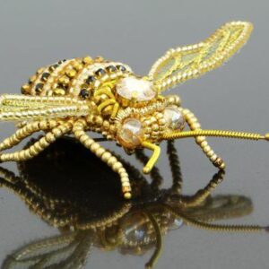 Bee Brooch Embroidery Online Class