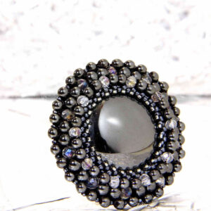 “Nero” Beaded Brooch Embroidery Class