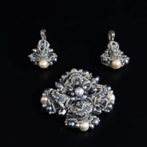 Lace Pearl Brooch & Earrings Set “Anita”