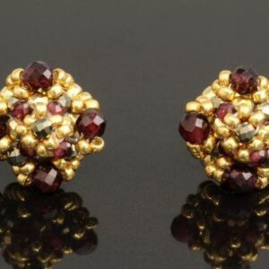 Garnet Stud Earrings with Gold Beads “Amaret”
