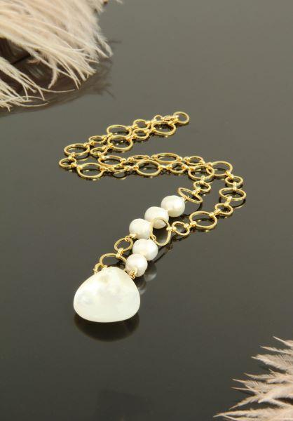 Gold Plated Baroque Pearl Necklace with Mother of Pearl Charm “Jacqueline” - Image 6
