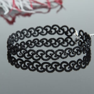 Black Lace Choker “Chantal”