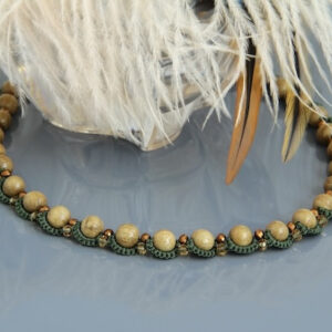 Green Lace Choker with Wooden Beads “Juniper”