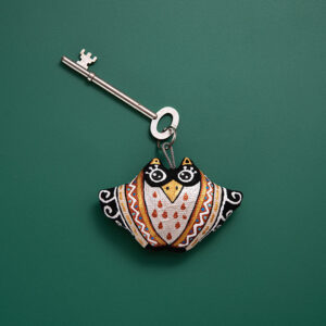 Keychain – Eagle Owl in Festive Shirt