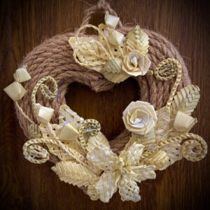 Woven Panel "Heart" from Rye Straw, Handcrafted, Interior Decor, 17 cm