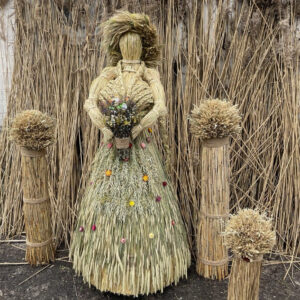 Straw Figure "Straw Girl", Handmade, 1-2 m