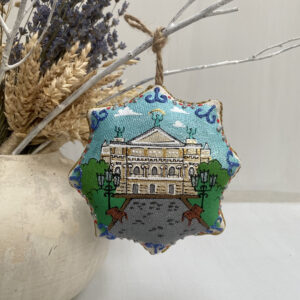 Vanilla-Scented Star Ornament – Lviv Opera House