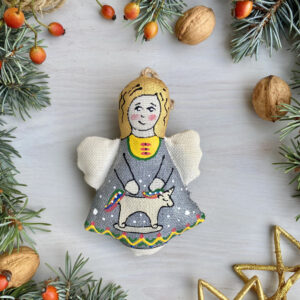Vanilla-Scented Souvenir – Angel with Unicorn