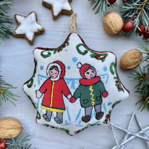 Christmas Star Ornament – Children Making Angels