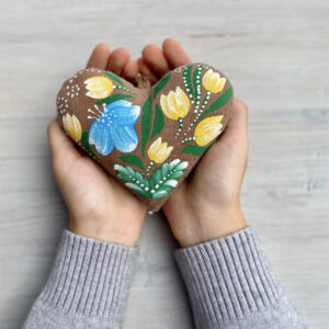 Coffee-Scented Souvenir – Heart with Blue and Yellow Petrykivka Flowers