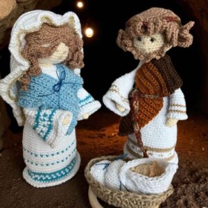 Holy Family – Mary, Joseph and Jesus – Knitted Christmas Composition