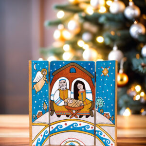 Wooden Nativity Scene – Triptych