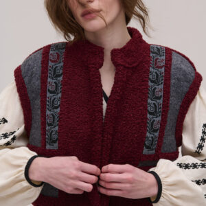 Short Burgundy Keptar Malanka