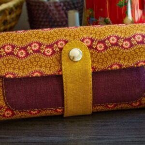Wallet "Wavy Ornament"